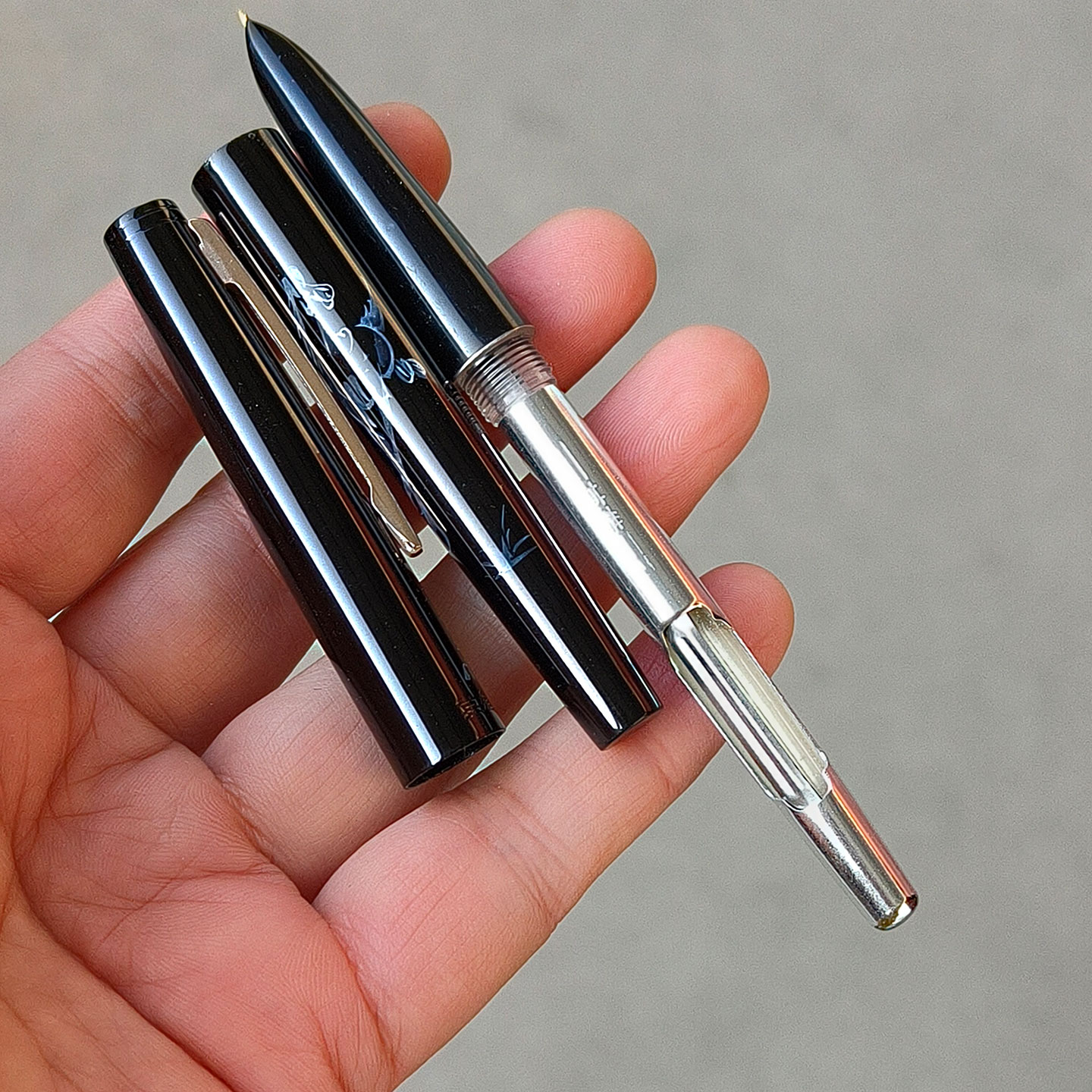 Liquidação - Caneta-tinteiro v - Vintage Collectible Pens avaliação e preço